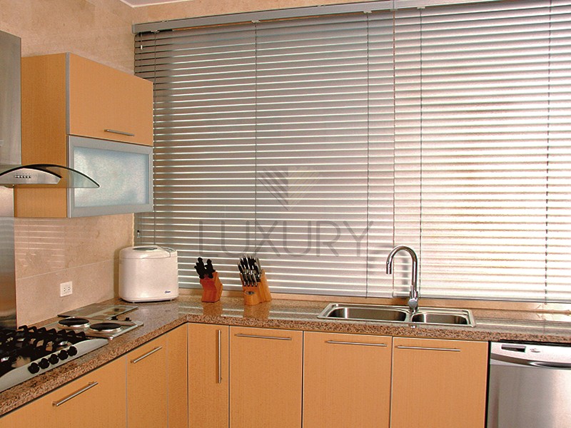 persianas classic 50