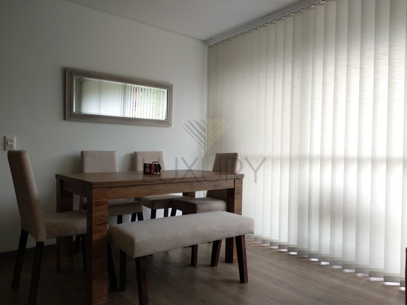 persianas verticales